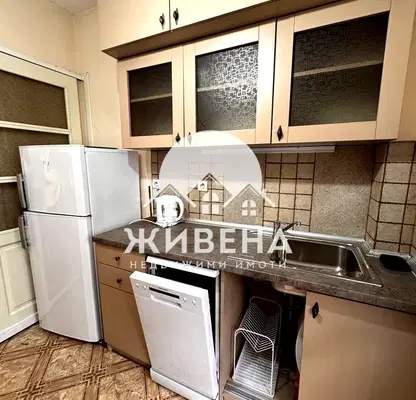 Снимка 2 — 2-стаен апартамент в Червен площад, Варна с тераса