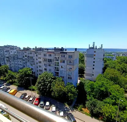 Снимка 3 — Двустаен апартамент с тераса във Варна, Владислав Варненчик