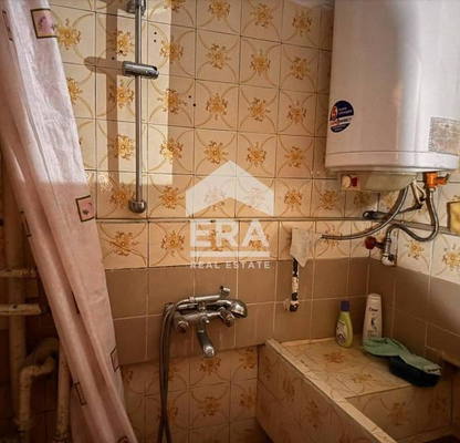 Снимка 5 — Двустаен апартамент 59 кв.м. във Владислав Варненчик, изток/запад