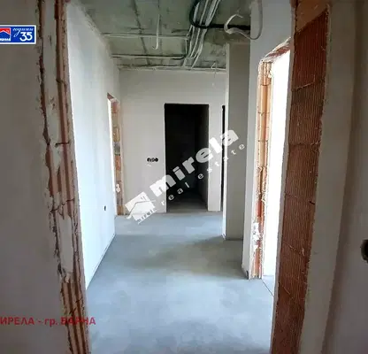 Снимка 5 — Тристаен апартамент 86 кв.м. във Владислав Варненчик с балкон
