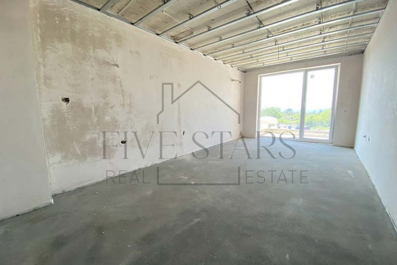 3-bedroom apartment in Varna, Vladislav Varnenchik 1