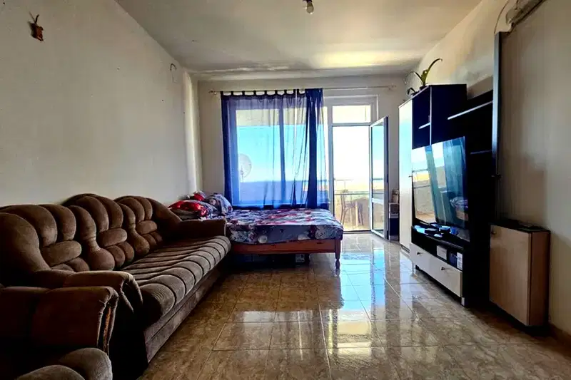 4-bedroom apartment in Varna, Vladislav Varnenchik 1