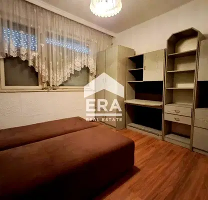 Снимка 5 — Тристаен апартамент с две тераси във Възраждане 1, Варна