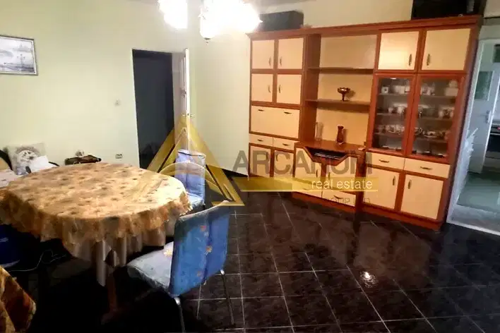 4-bedroom apartment in Varna, Vyzrajdane 1
