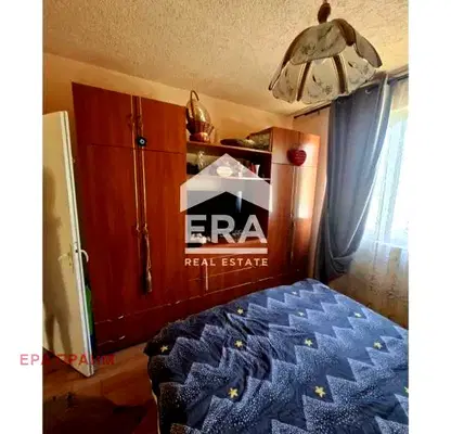 Снимка 3 — Тристаен апартамент 92 кв.м. във Възраждане 2, Варна с тераса