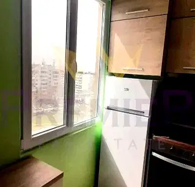 Снимка 2 — Двустаен апартамент с панорамна тераса във Възраждане 2, Варна