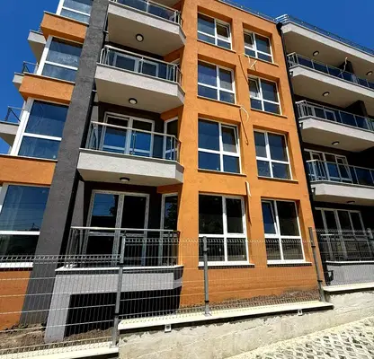 Photo 2 — Two-room apartment in Vazrazhdane 3 with south aspect