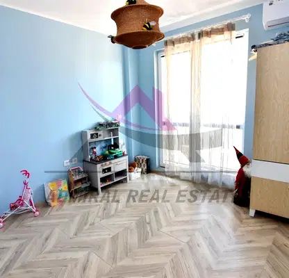 Снимка 3 — Двустаен апартамент в Възраждане 3, Варна с тераса