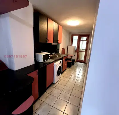 Photo 2 — 3-bedroom apartment in Varna, Zavod Drujba
