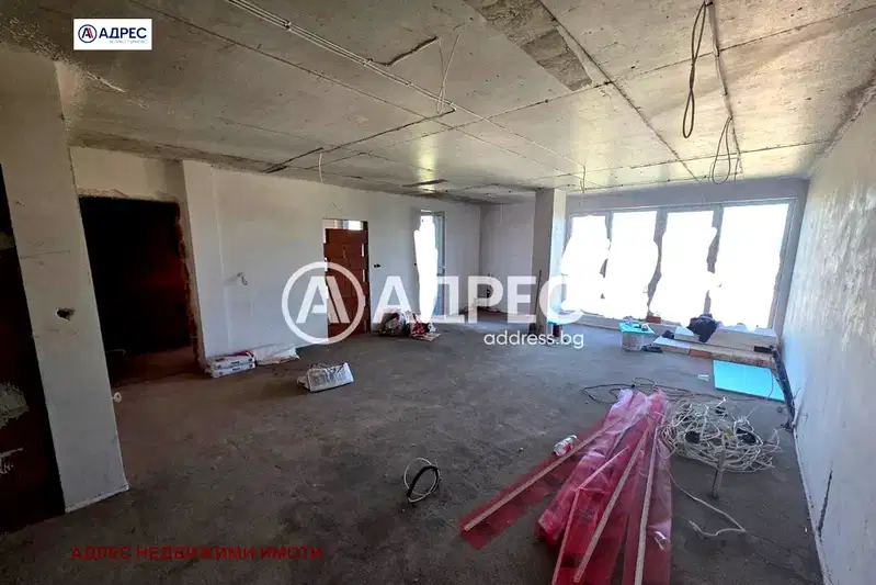 3-bedroom apartment in Veliko Tyrnovo, Akaciya