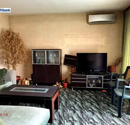 Photo 4 — 3-bedroom apartment in Veliko Tyrnovo, Akaciya