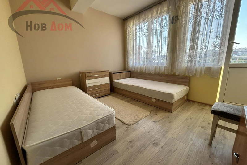 Двустаен апартамент във Велико Търново, Бузлуджа