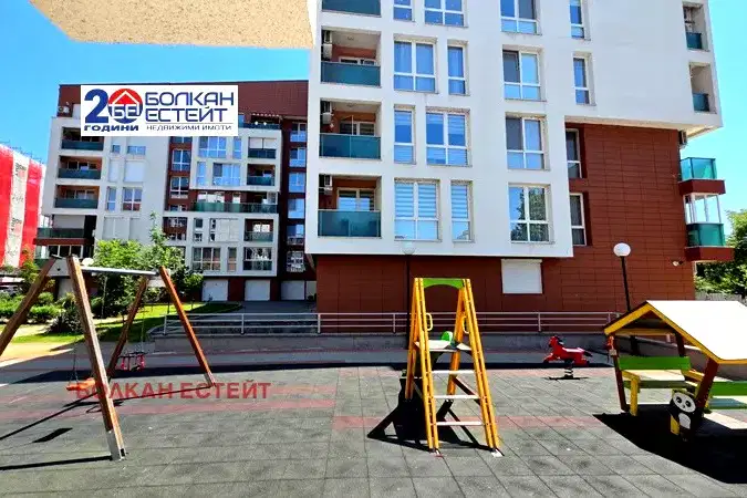 Двустаен апартамент във Велико Търново, Център