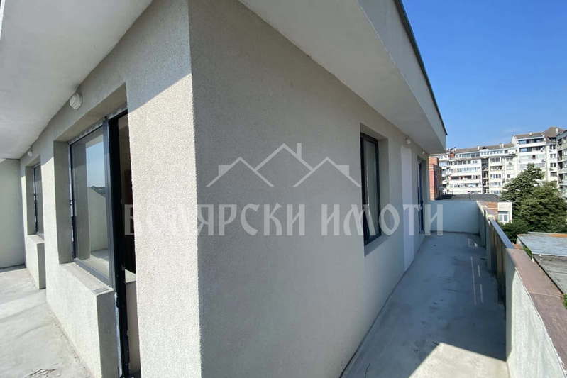 3-bedroom apartment in Veliko Tyrnovo, Centyr
