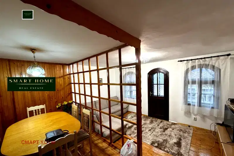 3-bedroom apartment in Veliko Tyrnovo, Centyr