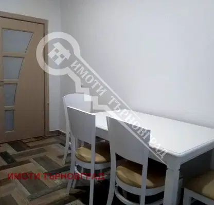 Photo 2 — 4-bedroom apartment in Veliko Tyrnovo, Centyr