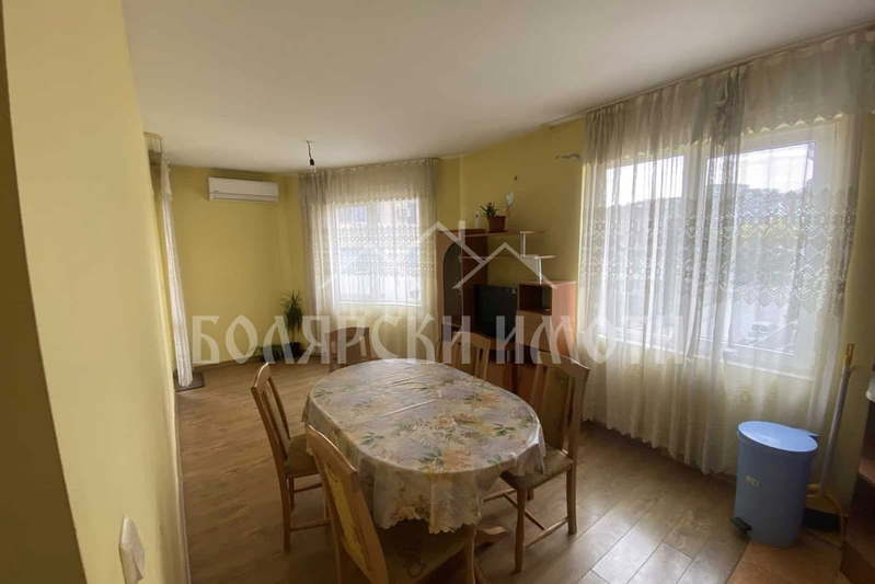 4-bedroom apartment in Veliko Tyrnovo, Centyr