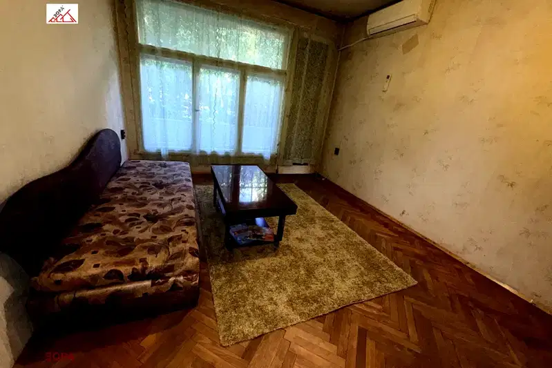 Двустаен апартамент във Враца, Център