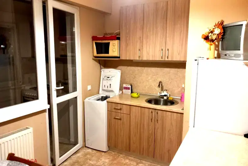 1-bedroom apartment in Vraca, Dybnika