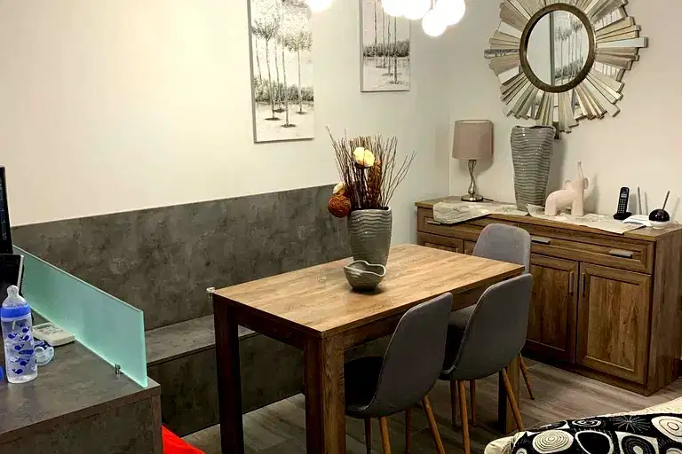 3-bedroom apartment in Солун