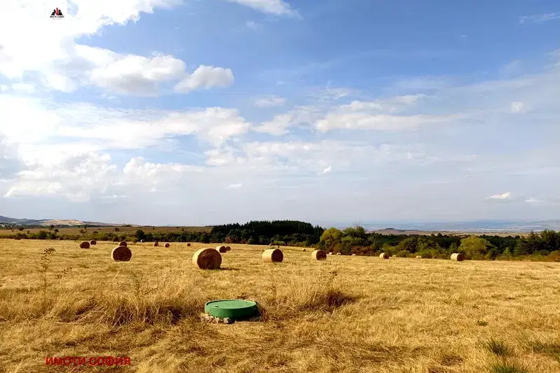 Парцел в Банкя