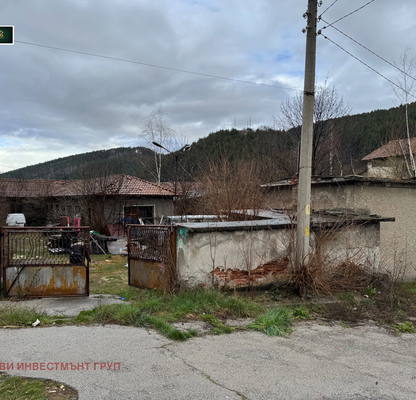 Photo 2 — Plot in Oblast Pernik, Breznik