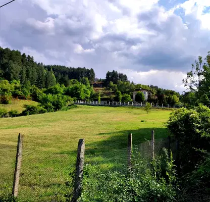 Photo 2 — Plot in Oblast Smolyan, Devin