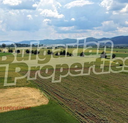 Photo 2 — Plot in област София, Ihtiman