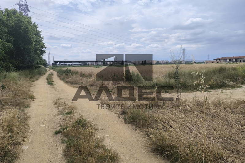 Парцел в Пазарджик, Запад