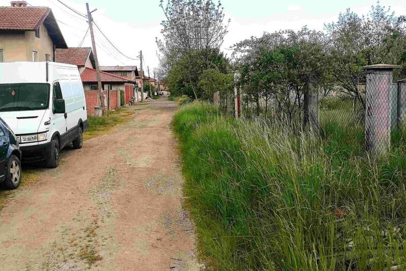 Plot in Pernik, Cyrkva
