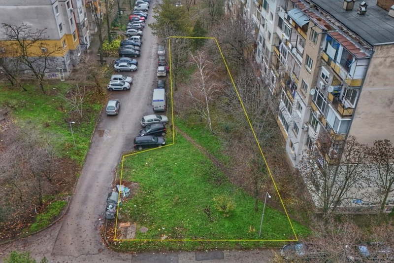 Парцел в Плевен, Сторгозия
