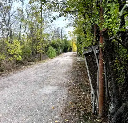 Photo 2 — Plot in Ruse, в.з. Кръста