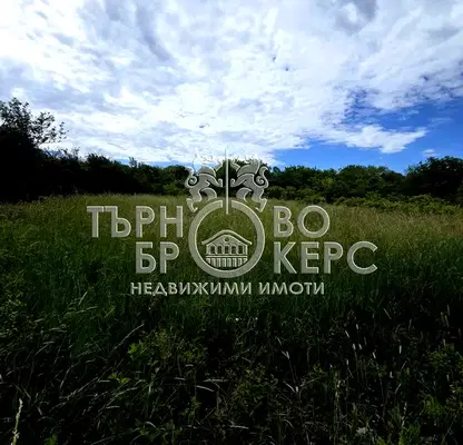 Снимка 4 — Парцел във Велико Търново, с. Балван