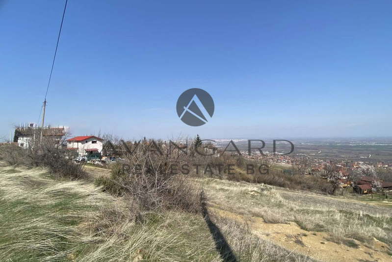 Plot in Oblast Plovdiv, Brestnik