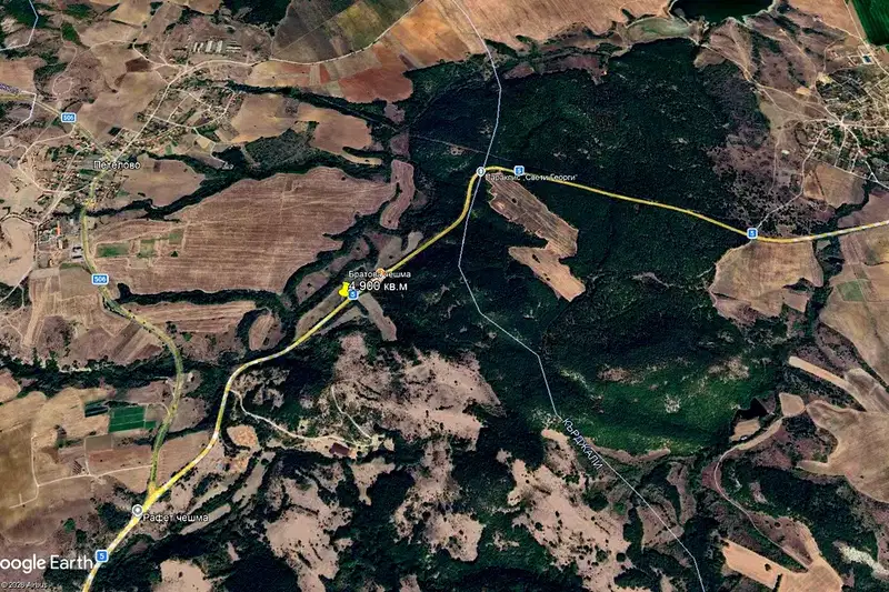 Парцел в Кърджали, с. Черноочене
