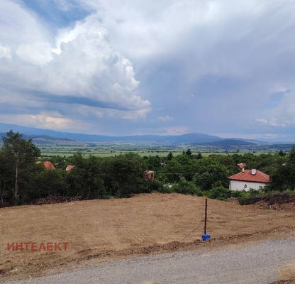 Photo 3 — Plot in Oblast Pernik, Chukovec