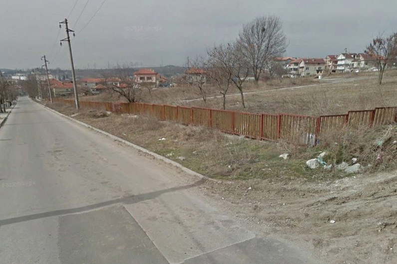 Парцел във Варна, с. Езерово