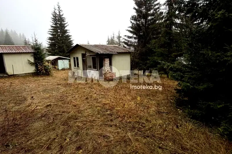 Plot in област София, Govedarci