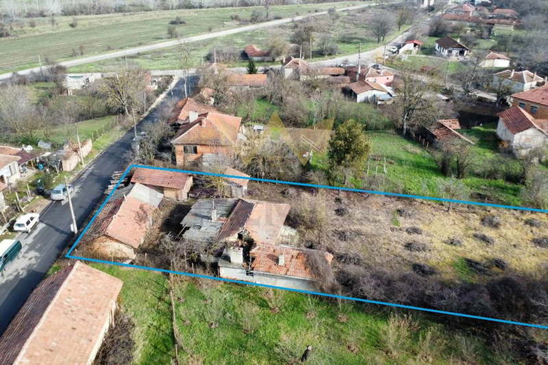 Парцел във Варна, с. Гроздьово