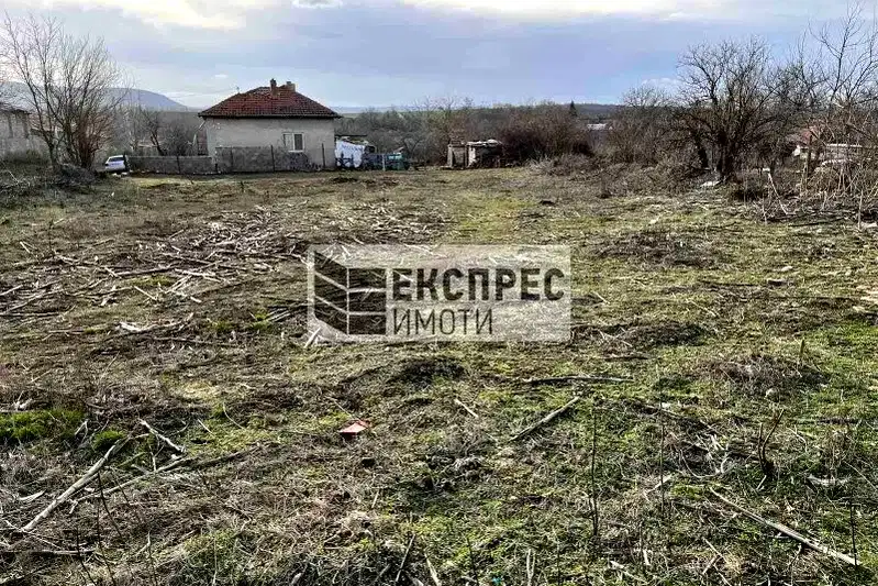 Plot in Oblast Varna, Hrabrovo