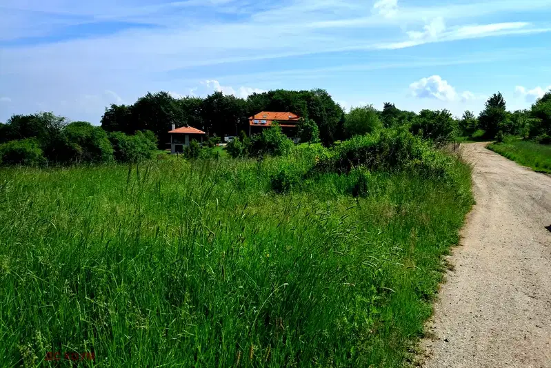 Парцел в с. Железница