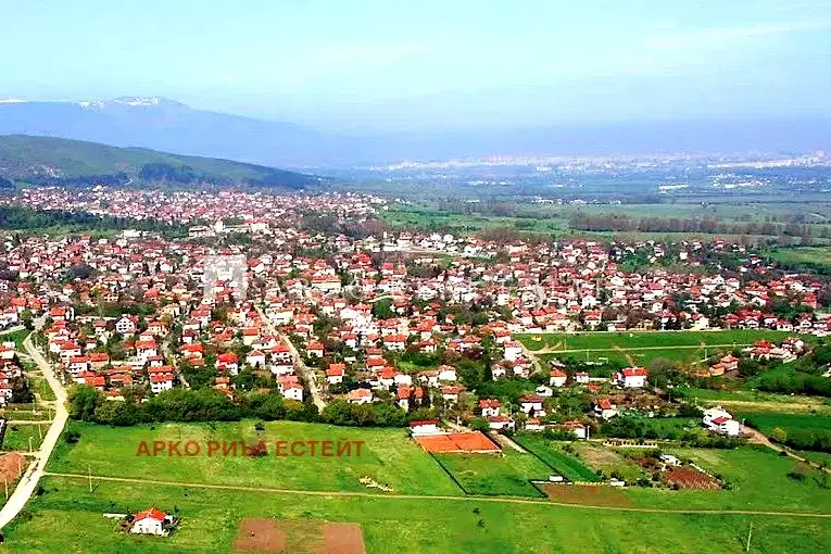 Парцел в с. Лозен