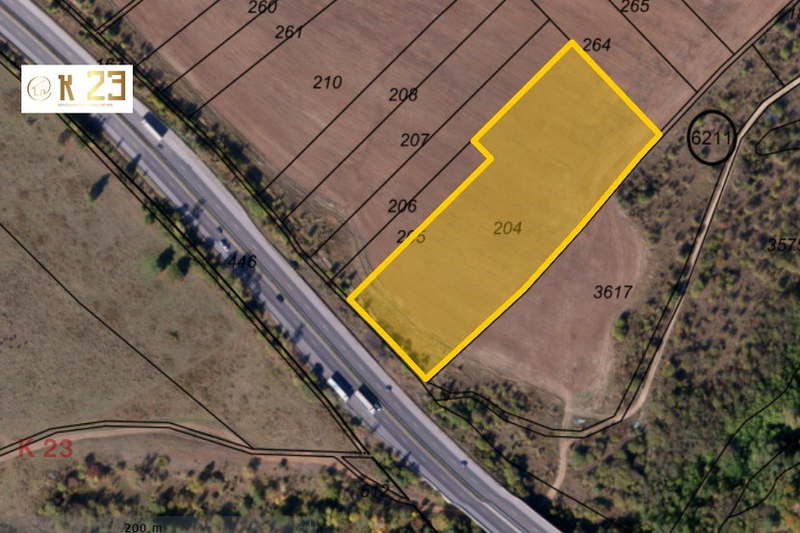 Plot in Lozen