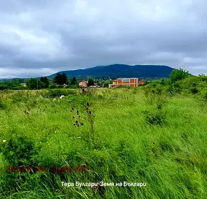 Photo 2 — Plot in Malo Buchino