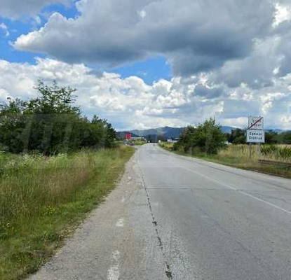 Снимка 2 — Парцел в Ловеч, с. Орешак