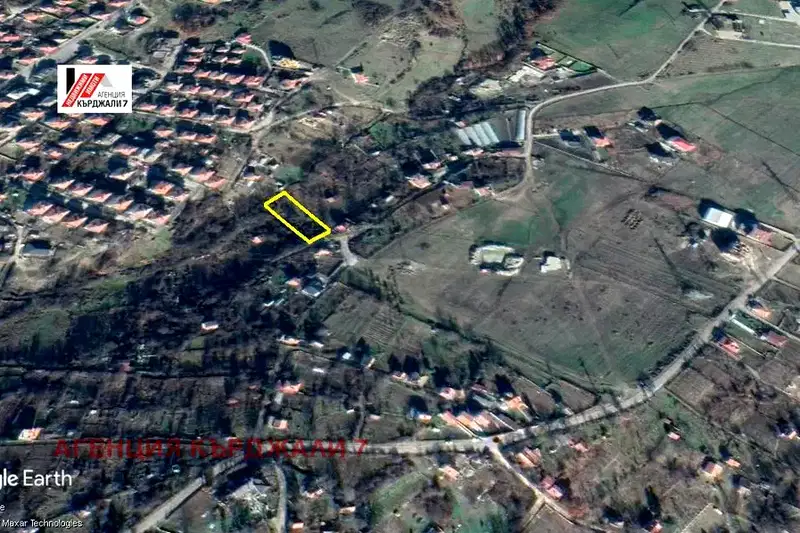 Парцел в Кърджали, с. Петлино