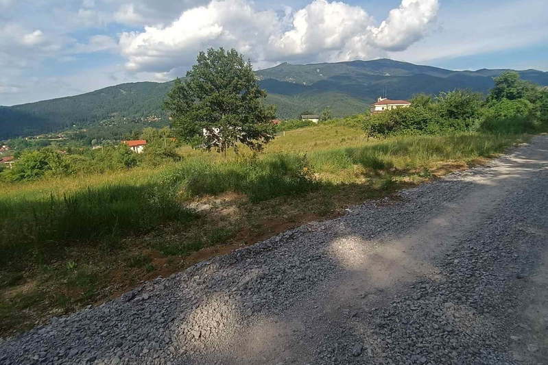 Plot in Oblast Pernik, Rudarci