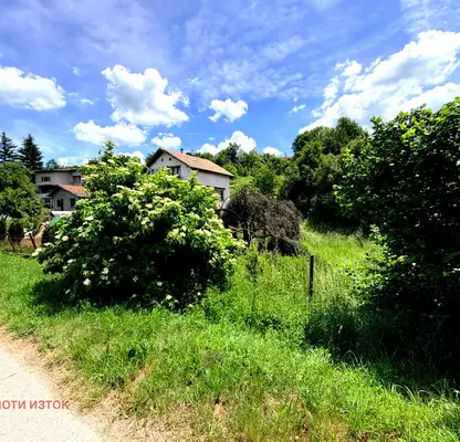 Photo 2 — Plot in Oblast Pernik, Selishten Dol