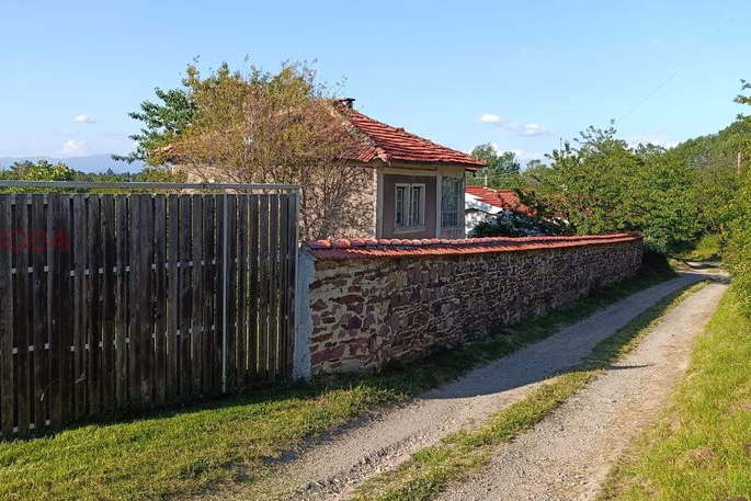 Парцел в София, с. Вакарел