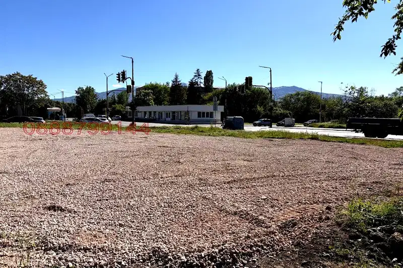 Plot in Sofiya, Npz Iskyr